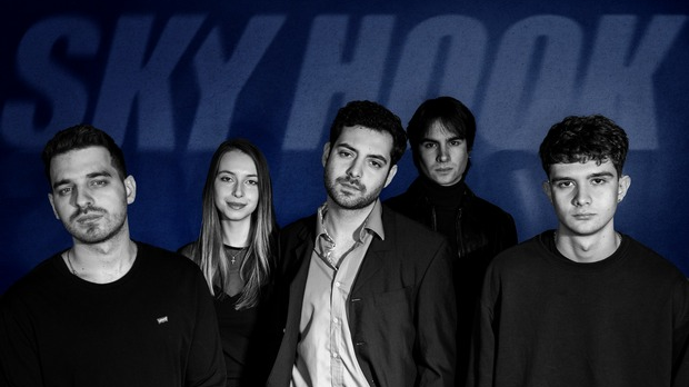 Клуб 2:  Sky Hook 