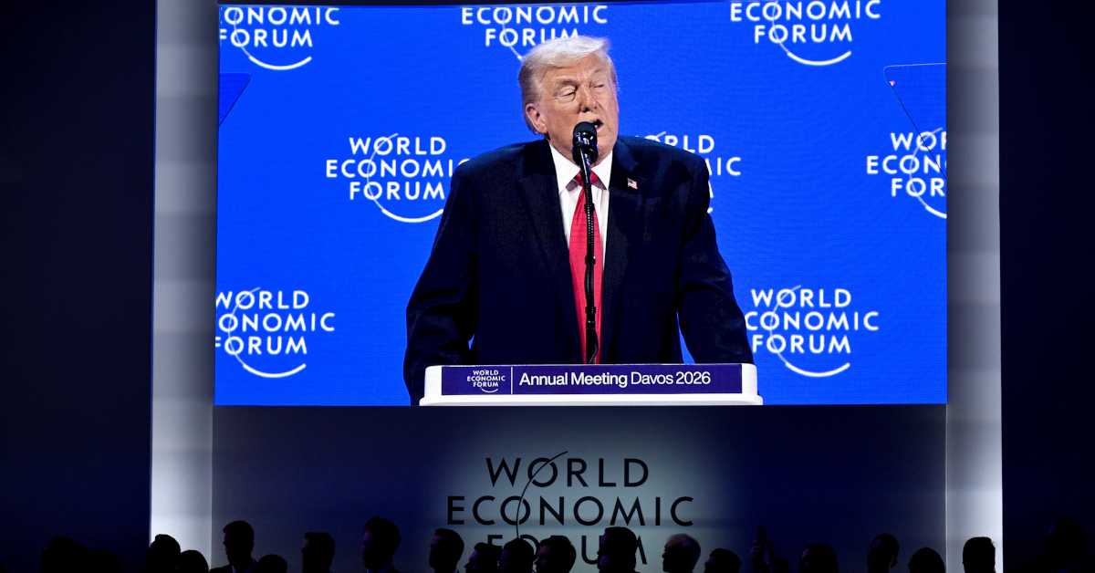 Трамп у Давосу: Тражим хитне преговоре о куповини Гренланда, нећу употребити силу