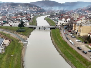 Лебане:  Отпадне воде из рудника излиле се у Јабланицу