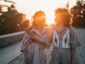 Из другог угла