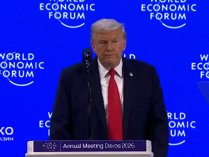 Трамп у Давосу, комад леда и комад историје