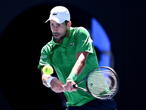 Познато када ће на терен Ђоковић и Ван де Зандшулп