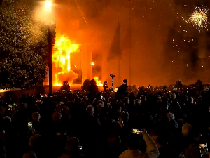 Протест у Тирани - повређени демонстранти и полицајци