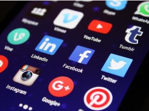 Аустрија: Прохибиција друштвених мрежа за млађе од 14 година