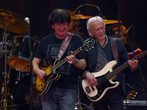 Звучни зид – Бајага и Инструктори