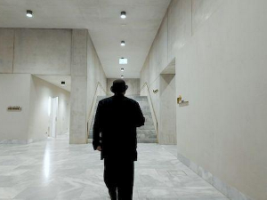 Авангарда, језик лудости: У зениту, 2-10 