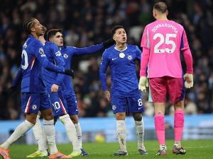 Фернандез донео бод Челсију, Сити посустаје у трци за прво место у Премијер лиги