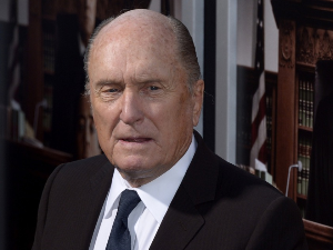 Преминуо оскаровац Роберт Дувал