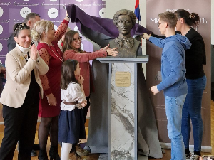 Свечаност у част Милеве Марић Ајнштајн у Математичкој гимназији