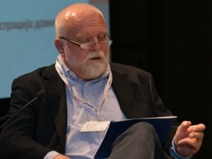 Слушајте „Пут у речи" и размишљајте о језику