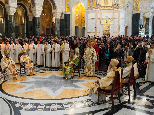 Патријарх Порфирије: Сутра почиње Велики пост, није најважније да се бринемо о спољашњим правилима