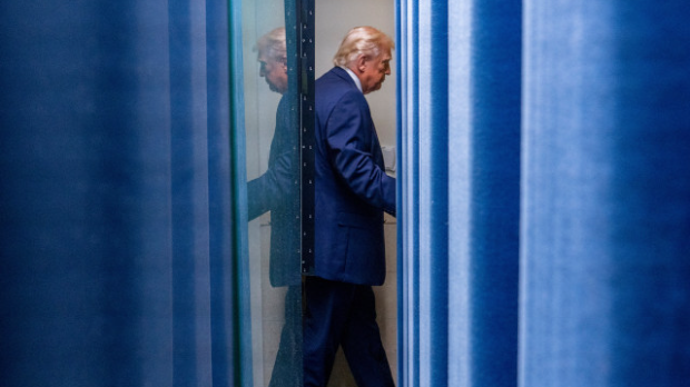 Да ли је одлука о укидању царина политички шамар Трампу и хоће ли компаније тражити одштете