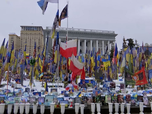 Рат у Украјини улази у пету годину - мир неизвестан, спор око територија кочи мир