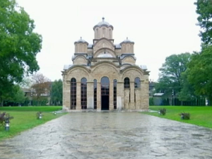 Напади на српске светиње на КиМ - између физичког разарања и ревизије историје 