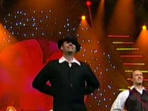 Коловођо, ногом крени – ,,Устај срце, свануло је Сунце‘‘, игре из Барање