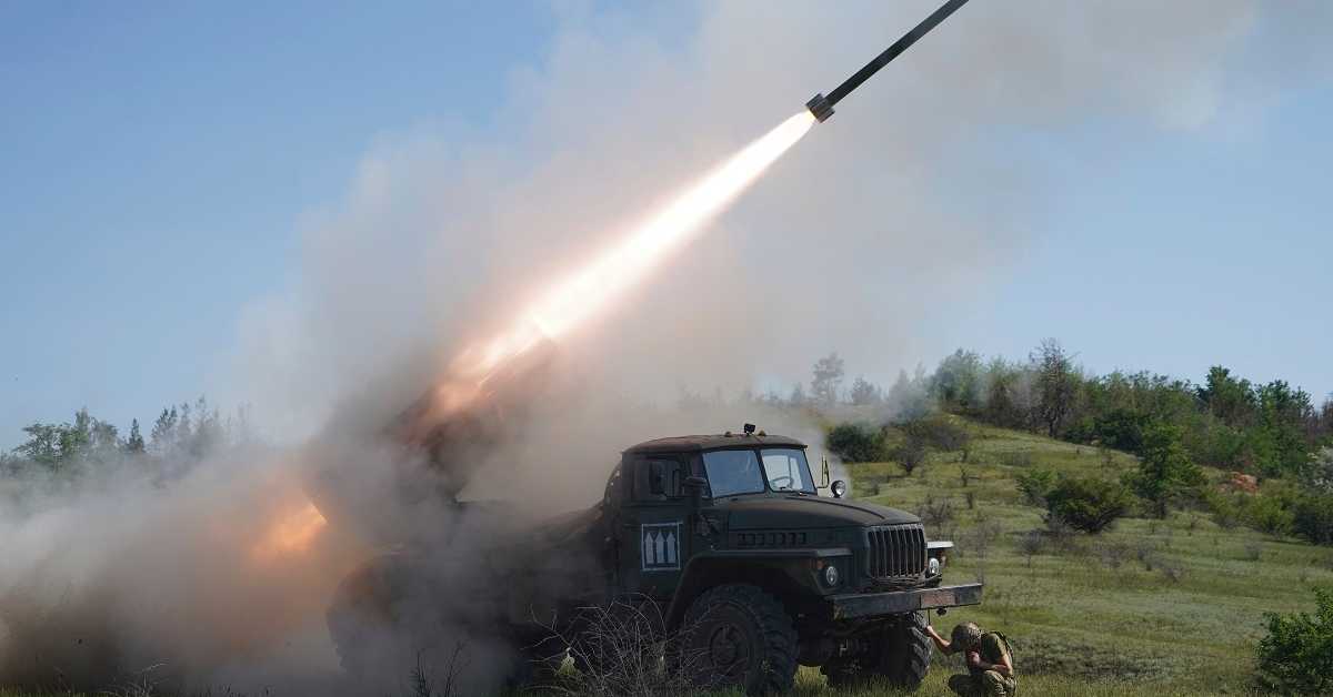 Русија упозорава на предају нуклеарног оружја Украјини, Зеленски спреман да га прихвати