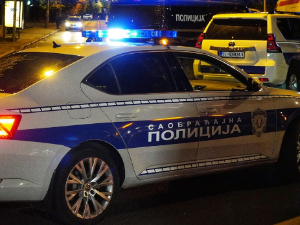 Полицијска потера од Бетон хале до Руме – сустигнуто возило и ослобођен отети мушкарац 