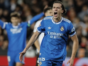 Реал у Валенсији уписао седму узастопну победу у Ла Лиги