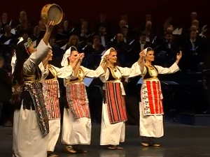 Коловођо ногом крени – Српске игре из околине Гњилана