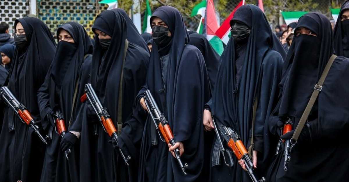 Слава за Палестину, бомбе за Техеран - Трамп без плана за решење кризе