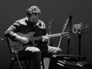 Звук испод – Бен Вилер и музичка сцена Тбилисија