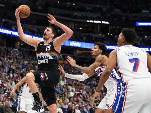 Денвер прегазио Филаделфију, Ембид поново избегао Јокића