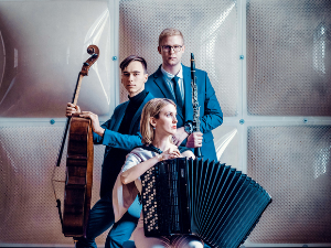 Век хармонике – Албум „First Impressions” Трија Темпестозо