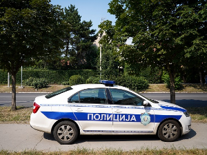Ухапшене две особе осумњичене за покушај отмице у Петроварадину