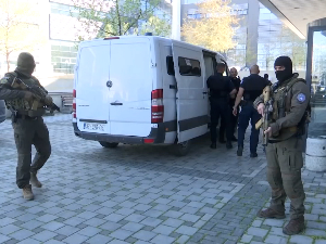 Продужено полицијско задржавање петорици Срба из Сувог Грла код Србице