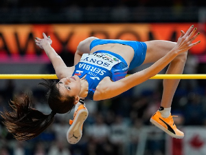 Финале Светског дворанског првенства – Топићева из првог покушаја прескочила и 1,96