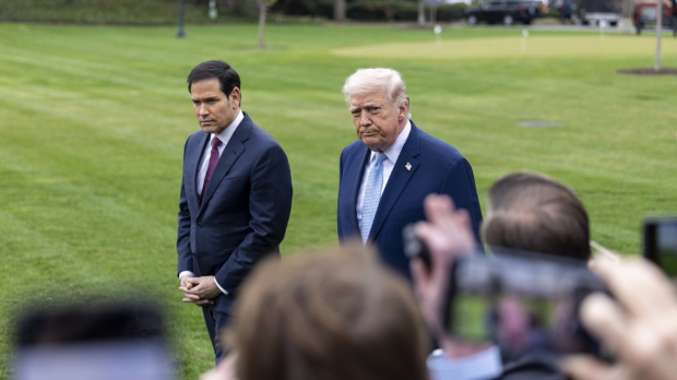 Трамп: Одлажемо све нападе на иранску енергетску инфраструктуру на пет дана; Медији: Техеран негира да је било разговора са САД