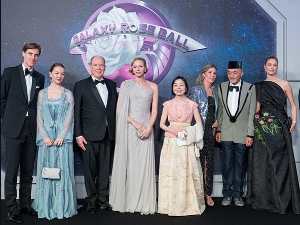 Јубиларни Бал ружа у Монаку у знаку галаксије