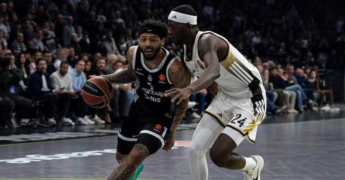 Хладнокрвни Карлик Џонс са пенала донео победу Партизану и вратио дуг Асвелу