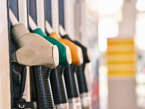 Држава ублажила раст цена горива, тржиште мирније – следи ли, ипак, нови талас поскупљења