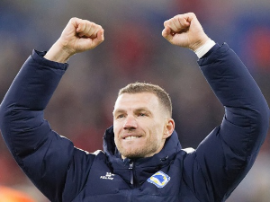 Непресушан извор голова - Един Џеко у Кардифу продужио импресиван низ