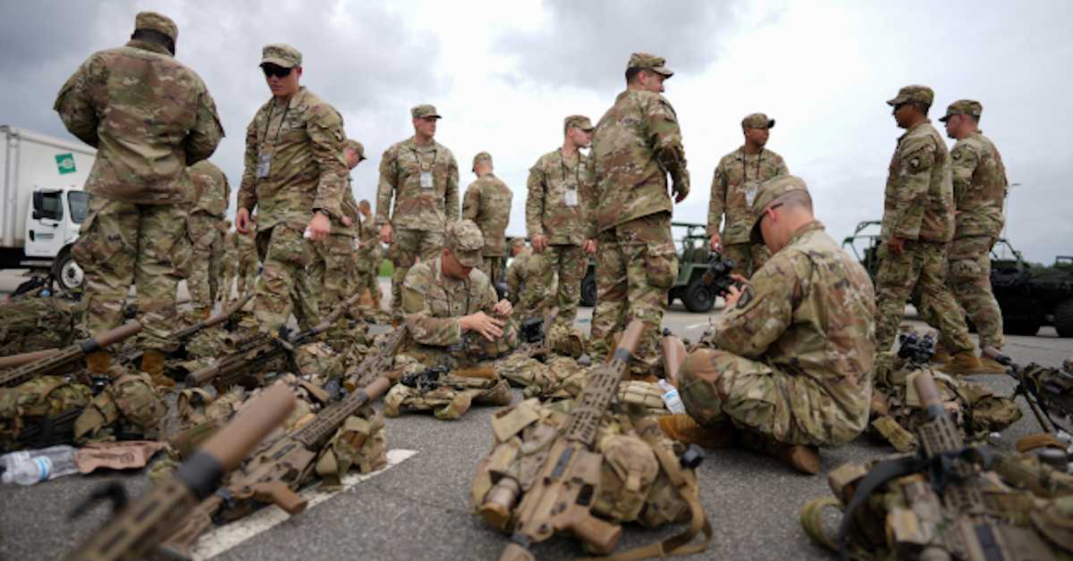 Вашингтон пост: Пентагон припрема копнену операцију у Ирану; Техеран: Трамп шаље америчке снаге у "мочвару смрти"