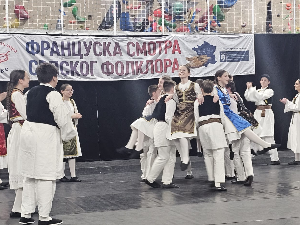 У Буржеу одржана француска Смотра српског фолклора – одани коренима и традицији