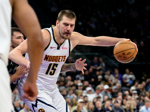 Јокић ставио тачку, Мари бројао до 45 за тесно славље Денвера у Јути