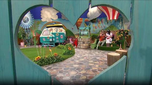 Плава птица: Дан ношења пижаме на послу