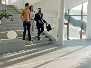 До прве плате и пре пунолетства