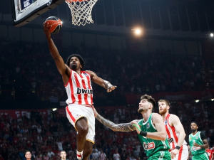 Олимпијакос под Милутиновим вођством наставља да ниже победе над Панатинаикосом у Евролиги