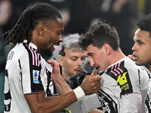 Јувентус после четири кола без победе коначно уписао три бода