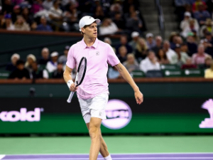 Синер лако до трећег кола Индијан Велса, Зверев надиграо Беретинија