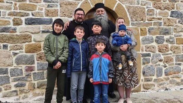 Приступачан програм: Пут победника: Зрно светлости - огањ вере (СЗЈ)