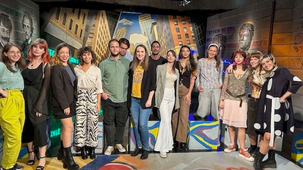 Читалиште, читате ли ишта