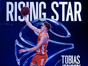 Кошаркаш Улма Тобијас Јенсен добитник награде "Звезда у успону" Еврокупа