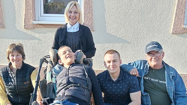 Место за нас: Живот је борба 