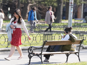 Променљиво облачно са сунчаним интервалима, температура до 24 степена