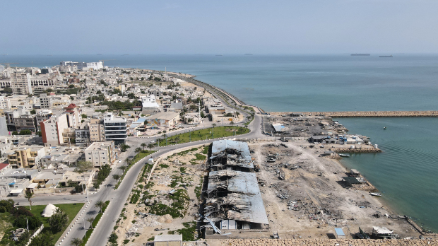 Напади на бродове у Ормузу – ИРГЦ: Поново преузимамо контролу; Први удари ИДФ на Хезболах од почетка примирја