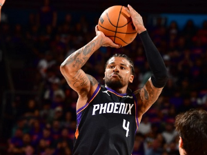 Орландо и Финикс изборили пласман у плеј-оф